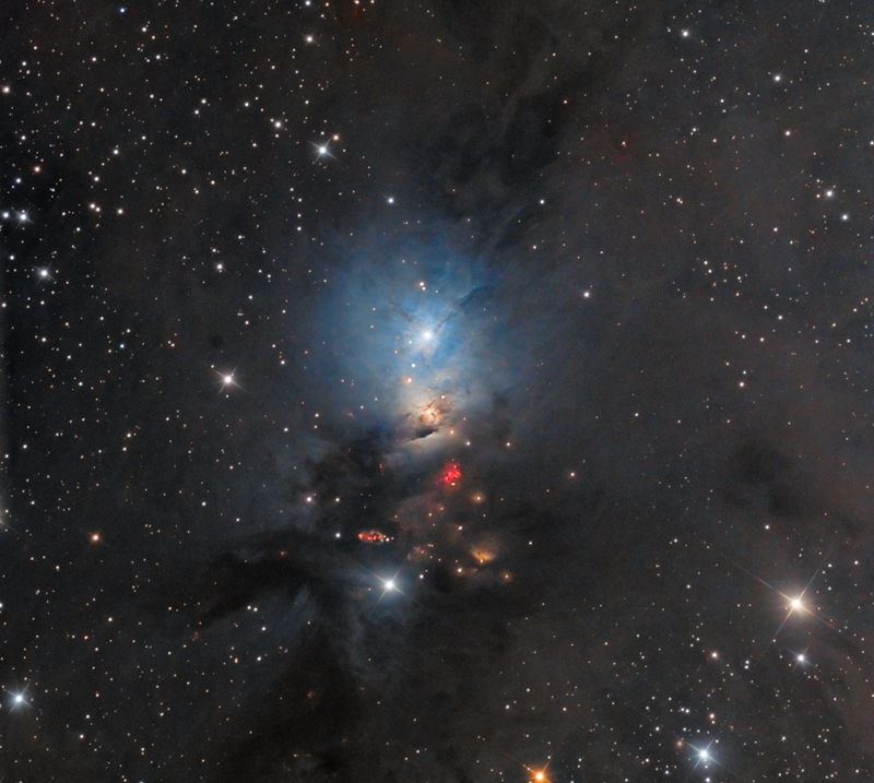 Stargazers Capture Stunning Reflection Nebula View (Photo)